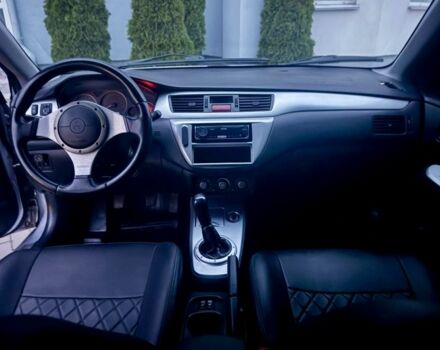 Сірий Міцубісі Lancer, об'ємом двигуна 2 л та пробігом 187 тис. км за 4497 $, фото 6 на Automoto.ua