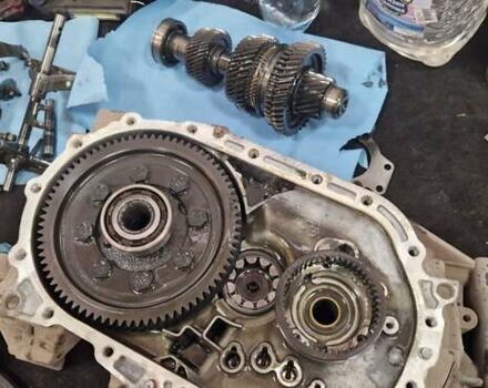 Сірий Міцубісі Lancer, об'ємом двигуна 1.58 л та пробігом 250 тис. км за 5000 $, фото 17 на Automoto.ua