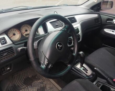 Сірий Міцубісі Lancer, об'ємом двигуна 2 л та пробігом 330 тис. км за 3450 $, фото 4 на Automoto.ua