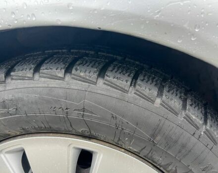 Серый Мицубиси Лансер, объемом двигателя 1.6 л и пробегом 333 тыс. км за 2800 $, фото 14 на Automoto.ua