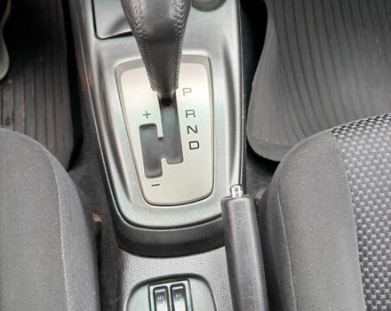 Міцубісі Lancer 2006 у Житомирі на Automoto.ua Сірий Міцубісі Lancer, об'ємом двигуна 1.58 л та пробігом 195 тис. км за 4999 $, фото 17 на Automoto.ua