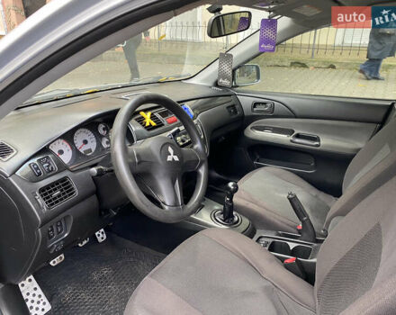 Серый Мицубиси Лансер, объемом двигателя 1.6 л и пробегом 444 тыс. км за 3400 $, фото 15 на Automoto.ua