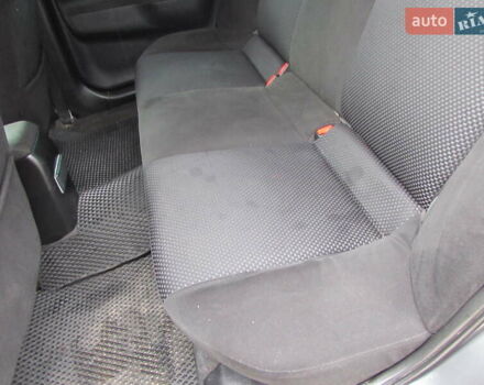 Серый Мицубиси Лансер, объемом двигателя 1.58 л и пробегом 300 тыс. км за 3600 $, фото 10 на Automoto.ua