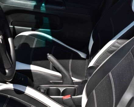 Серый Мицубиси Лансер, объемом двигателя 1.6 л и пробегом 230 тыс. км за 4550 $, фото 8 на Automoto.ua