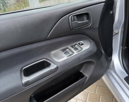 Міцубісі Lancer 2006 у Житомирі на Automoto.ua Сірий Міцубісі Lancer, об'ємом двигуна 1.58 л та пробігом 195 тис. км за 4999 $, фото 15 на Automoto.ua