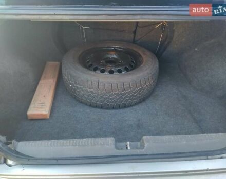 Серый Мицубиси Лансер, объемом двигателя 1.58 л и пробегом 250 тыс. км за 4700 $, фото 4 на Automoto.ua