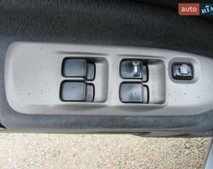 Серый Мицубиси Лансер, объемом двигателя 1.58 л и пробегом 300 тыс. км за 3600 $, фото 19 на Automoto.ua