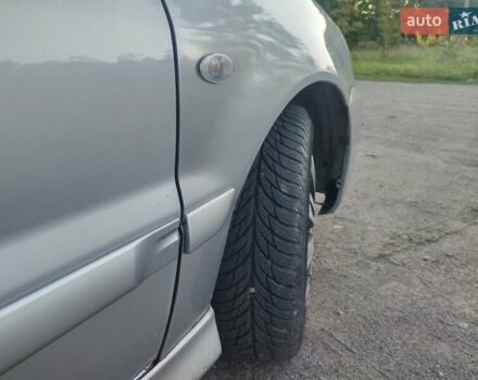 Серый Мицубиси Лансер, объемом двигателя 1.58 л и пробегом 250 тыс. км за 4700 $, фото 7 на Automoto.ua