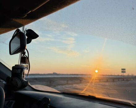 Серый Мицубиси Лансер, объемом двигателя 2 л и пробегом 256 тыс. км за 7000 $, фото 9 на Automoto.ua