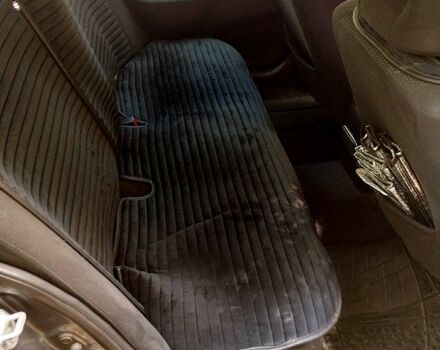 Серый Мицубиси Лансер, объемом двигателя 1.6 л и пробегом 214 тыс. км за 4500 $, фото 1 на Automoto.ua