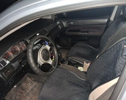 Сірий Міцубісі Lancer, об'ємом двигуна 2 л та пробігом 1000 тис. км за 3600 $, фото 1 на Automoto.ua