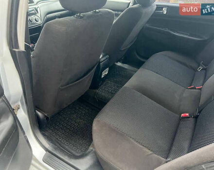 Сірий Міцубісі Lancer, об'ємом двигуна 1.58 л та пробігом 333 тис. км за 2999 $, фото 13 на Automoto.ua