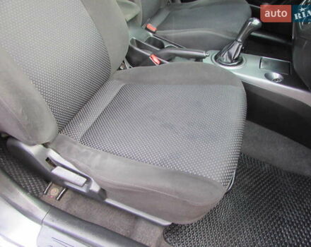 Серый Мицубиси Лансер, объемом двигателя 1.58 л и пробегом 300 тыс. км за 3600 $, фото 18 на Automoto.ua