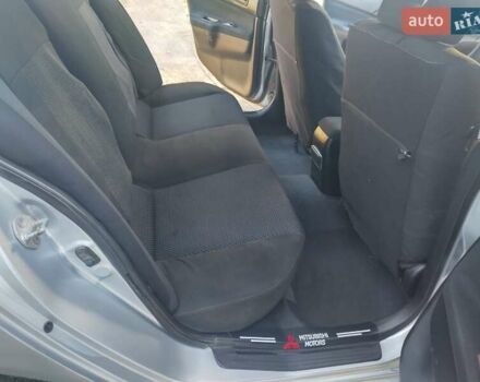 Серый Мицубиси Лансер, объемом двигателя 1.58 л и пробегом 250 тыс. км за 4700 $, фото 8 на Automoto.ua