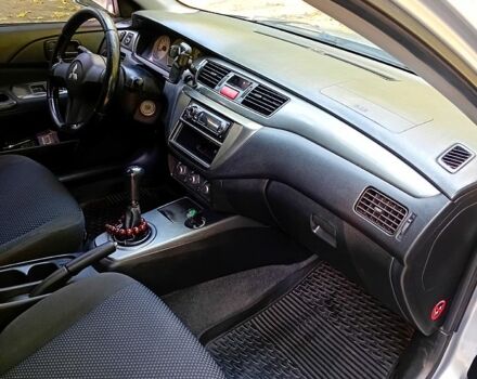 Сірий Міцубісі Lancer, об'ємом двигуна 1.6 л та пробігом 226 тис. км за 4000 $, фото 3 на Automoto.ua