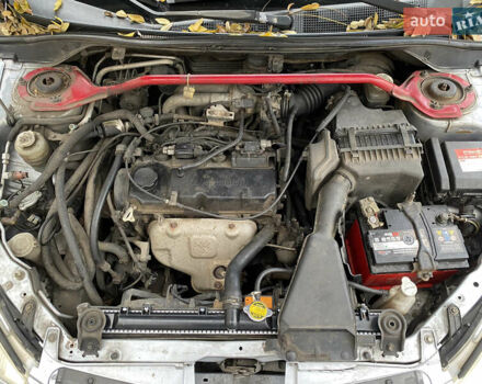 Серый Мицубиси Лансер, объемом двигателя 1.6 л и пробегом 444 тыс. км за 3400 $, фото 8 на Automoto.ua