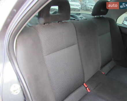 Серый Мицубиси Лансер, объемом двигателя 1.58 л и пробегом 300 тыс. км за 3600 $, фото 13 на Automoto.ua