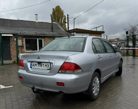 Міцубісі Lancer 2006 у Житомирі на Automoto.ua Сірий Міцубісі Lancer, об'ємом двигуна 1.58 л та пробігом 195 тис. км за 4999 $, фото 3 на Automoto.ua