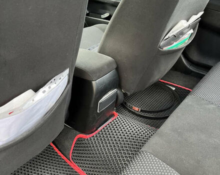 Серый Мицубиси Лансер, объемом двигателя 1.6 л и пробегом 260 тыс. км за 4998 $, фото 6 на Automoto.ua