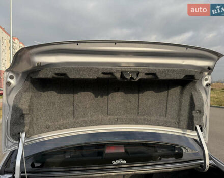 Серый Мицубиси Лансер, объемом двигателя 1.3 л и пробегом 160 тыс. км за 5555 $, фото 85 на Automoto.ua