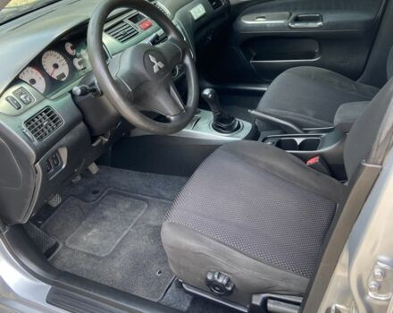 Сірий Міцубісі Lancer, об'ємом двигуна 1.6 л та пробігом 270 тис. км за 3800 $, фото 6 на Automoto.ua