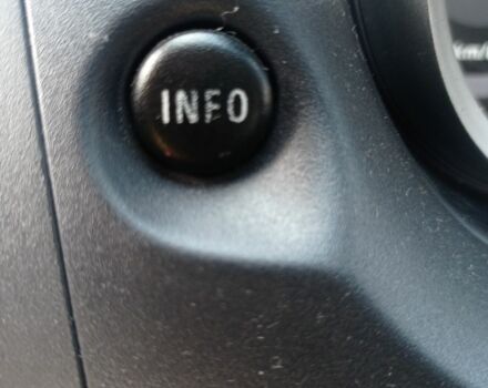 Серый Мицубиси Лансер, объемом двигателя 2 л и пробегом 180 тыс. км за 5800 $, фото 6 на Automoto.ua