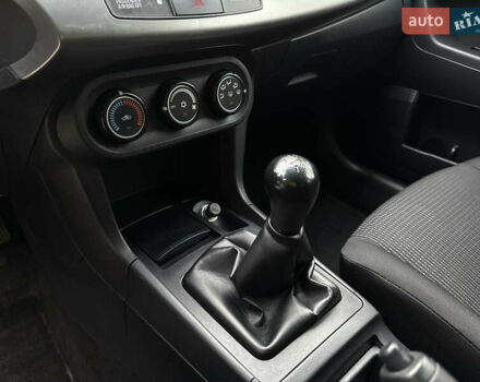 Міцубісі Lancer 2007 у Житомирі на Automoto.ua Сірий Міцубісі Lancer, об'ємом двигуна 1.5 л та пробігом 195 тис. км за 5700 $, фото 26 на Automoto.ua