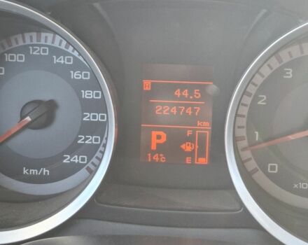 Серый Мицубиси Лансер, объемом двигателя 2 л и пробегом 224 тыс. км за 5500 $, фото 8 на Automoto.ua