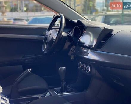 Серый Мицубиси Лансер, объемом двигателя 2 л и пробегом 150 тыс. км за 6100 $, фото 15 на Automoto.ua