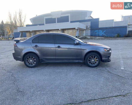 Серый Мицубиси Лансер, объемом двигателя 1.5 л и пробегом 224 тыс. км за 6300 $, фото 3 на Automoto.ua