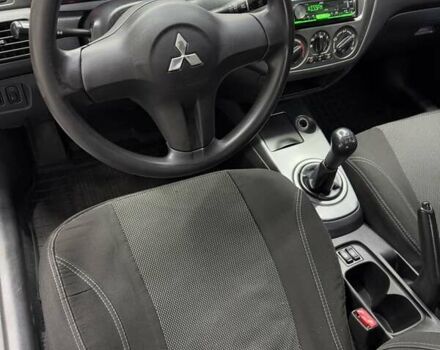 Серый Мицубиси Лансер, объемом двигателя 1.58 л и пробегом 271 тыс. км за 4200 $, фото 18 на Automoto.ua