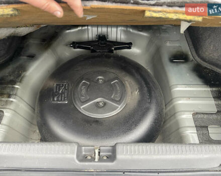 Серый Мицубиси Лансер, объемом двигателя 1.58 л и пробегом 205 тыс. км за 4750 $, фото 13 на Automoto.ua