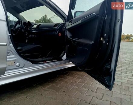 Сірий Міцубісі Lancer, об'ємом двигуна 2 л та пробігом 268 тис. км за 5555 $, фото 12 на Automoto.ua