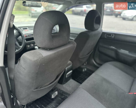 Сірий Міцубісі Lancer, об'ємом двигуна 1.6 л та пробігом 177 тис. км за 2800 $, фото 27 на Automoto.ua