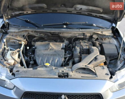 Серый Мицубиси Лансер, объемом двигателя 1.5 л и пробегом 330 тыс. км за 5250 $, фото 11 на Automoto.ua