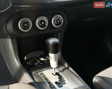 Сірий Міцубісі Lancer, об'ємом двигуна 2 л та пробігом 220 тис. км за 6800 $, фото 22 на Automoto.ua