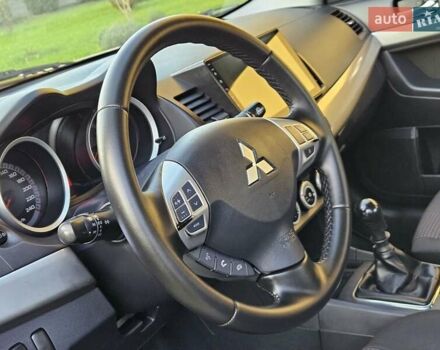 Серый Мицубиси Лансер, объемом двигателя 2 л и пробегом 282 тыс. км за 5450 $, фото 46 на Automoto.ua