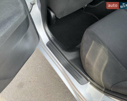Серый Мицубиси Лансер, объемом двигателя 1.3 л и пробегом 160 тыс. км за 5555 $, фото 55 на Automoto.ua