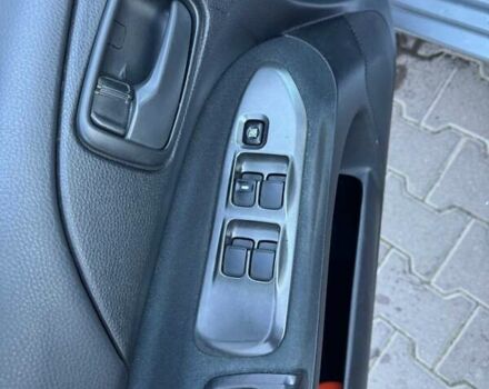 Серый Мицубиси Лансер, объемом двигателя 1.6 л и пробегом 256 тыс. км за 4500 $, фото 5 на Automoto.ua