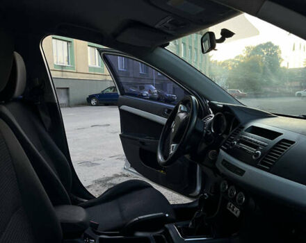 Сірий Міцубісі Lancer, об'ємом двигуна 2 л та пробігом 230 тис. км за 6400 $, фото 9 на Automoto.ua