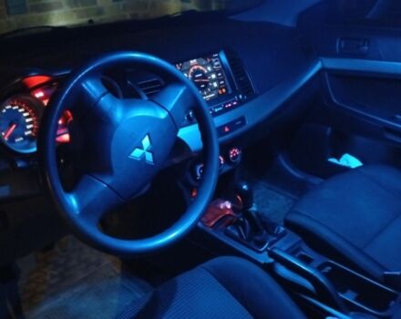 Серый Мицубиси Лансер, объемом двигателя 1.5 л и пробегом 215 тыс. км за 4999 $, фото 3 на Automoto.ua