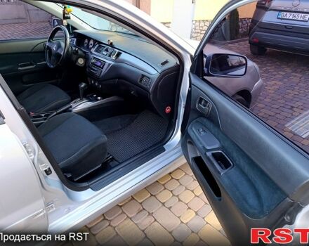 Сірий Міцубісі Lancer, об'ємом двигуна 1.6 л та пробігом 280 тис. км за 5000 $, фото 5 на Automoto.ua