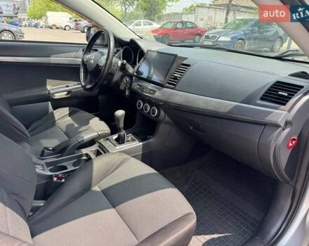 Сірий Міцубісі Lancer, об'ємом двигуна 2 л та пробігом 149 тис. км за 6798 $, фото 16 на Automoto.ua