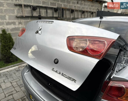 Міцубісі Lancer 2007 у Житомирі на Automoto.ua Сірий Міцубісі Lancer, об'ємом двигуна 1.5 л та пробігом 195 тис. км за 5700 $, фото 86 на Automoto.ua