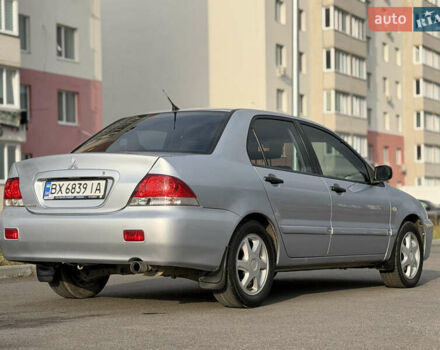 Серый Мицубиси Лансер, объемом двигателя 1.3 л и пробегом 160 тыс. км за 5555 $, фото 15 на Automoto.ua