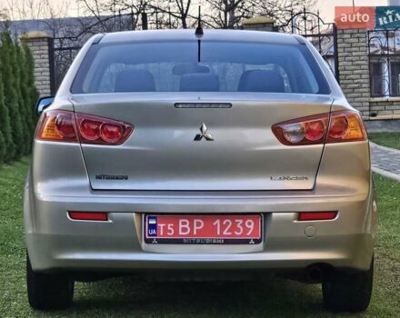 Серый Мицубиси Лансер, объемом двигателя 2 л и пробегом 282 тыс. км за 5450 $, фото 9 на Automoto.ua