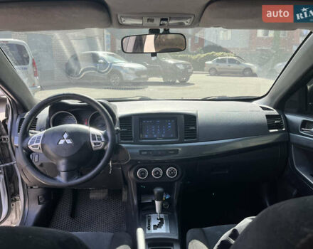 Сірий Міцубісі Lancer, об'ємом двигуна 2 л та пробігом 205 тис. км за 4100 $, фото 7 на Automoto.ua