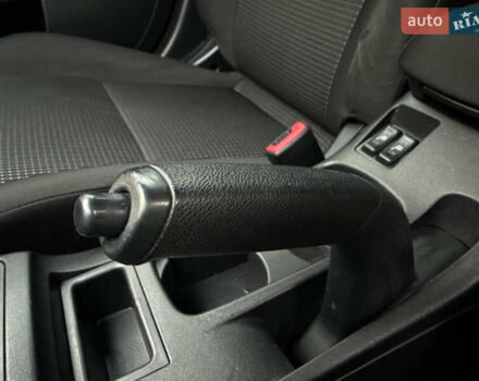 Міцубісі Lancer 2007 у Житомирі на Automoto.ua Сірий Міцубісі Lancer, об'ємом двигуна 1.5 л та пробігом 195 тис. км за 5700 $, фото 29 на Automoto.ua