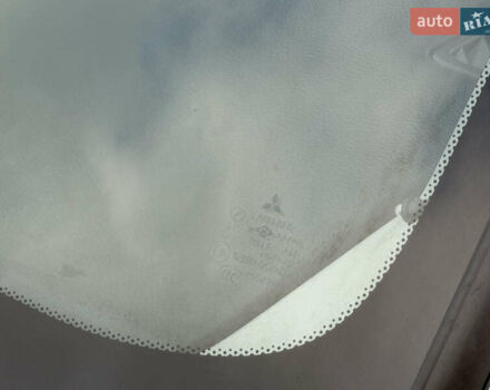 Серый Мицубиси Лансер, объемом двигателя 1.3 л и пробегом 160 тыс. км за 5555 $, фото 29 на Automoto.ua