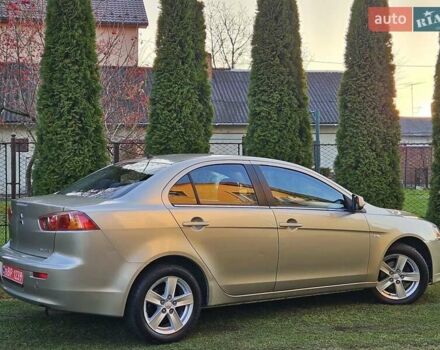 Серый Мицубиси Лансер, объемом двигателя 2 л и пробегом 282 тыс. км за 5450 $, фото 14 на Automoto.ua